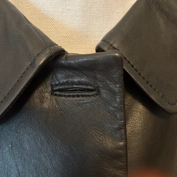 Cropped black leather jacket - Picture 4 of 5